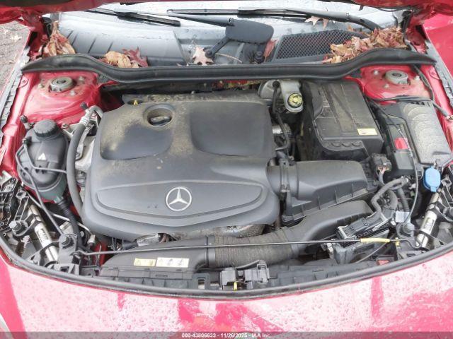 Mercedes-Benz Cla-class 4matic Image 8
