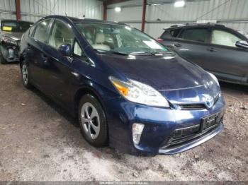  Salvage Toyota Prius