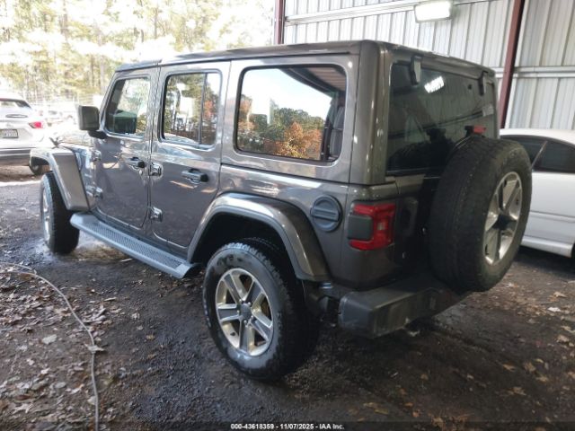 Jeep Wrangler Sahara 4x4 Image 6