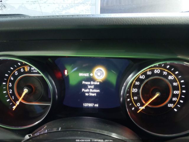 Jeep Wrangler Sahara 4x4 Image 4