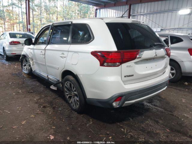 Mitsubishi Outlander Es Image 16