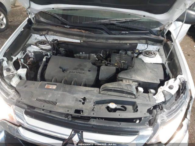 Mitsubishi Outlander Es Image 13