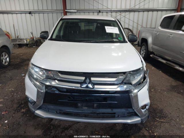 Mitsubishi Outlander Es Image 7