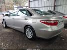 Toyota Camry Le Image 10