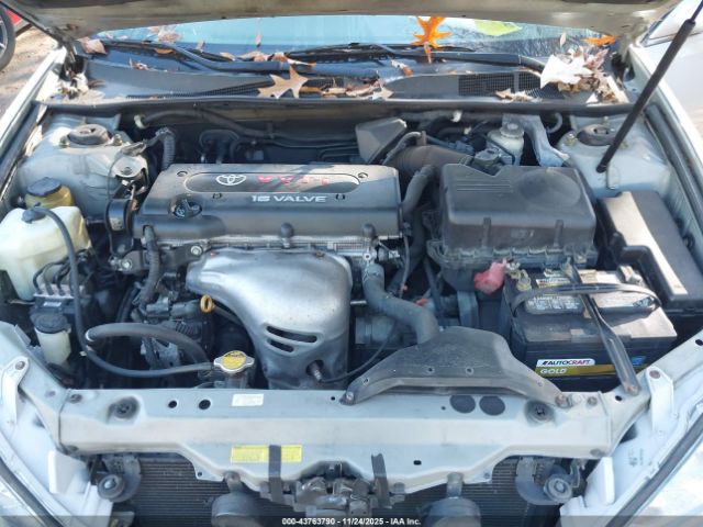 Toyota Camry Xle Image 11