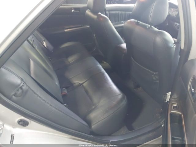 Toyota Camry Se V6 Image 5