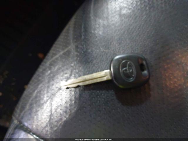 Toyota Camry Se V6 Image 9