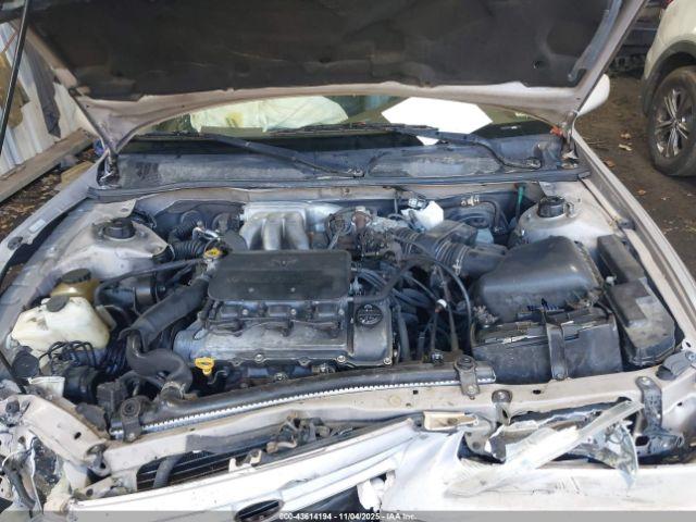 Toyota Camry Xle V6 Image 4