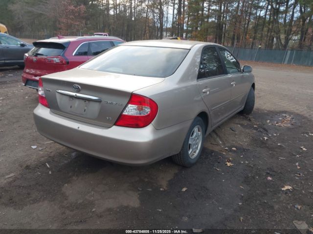 Toyota Camry Le V6 Image 4