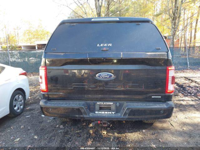 Ford F-150 Lariat Image 10