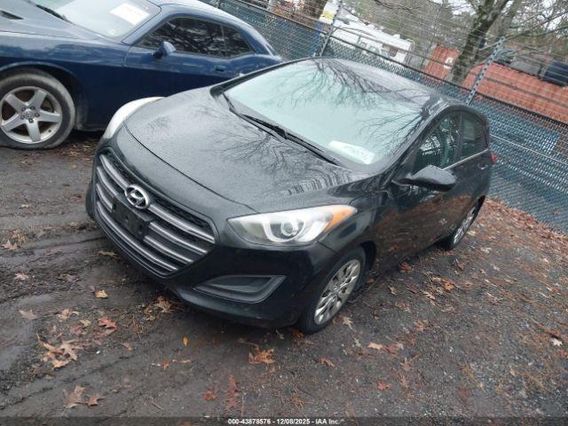 Hyundai ELANTRA Image 8