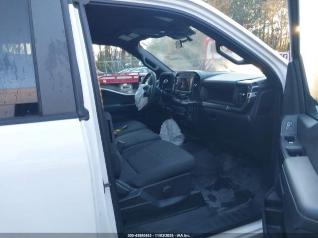 Ford F-150 Xl Image 5