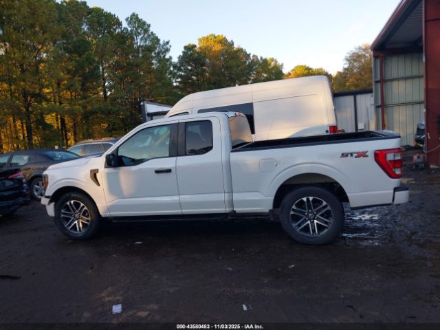 Ford F-150 Xl Image 13