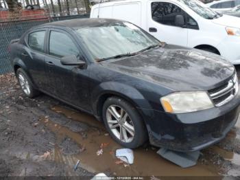  Salvage Dodge Avenger
