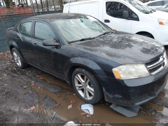  Salvage Dodge Avenger