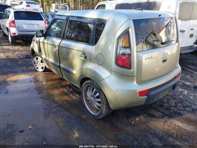 Kia Soul + Image 2