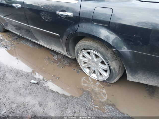 Chrysler 300c Image 5