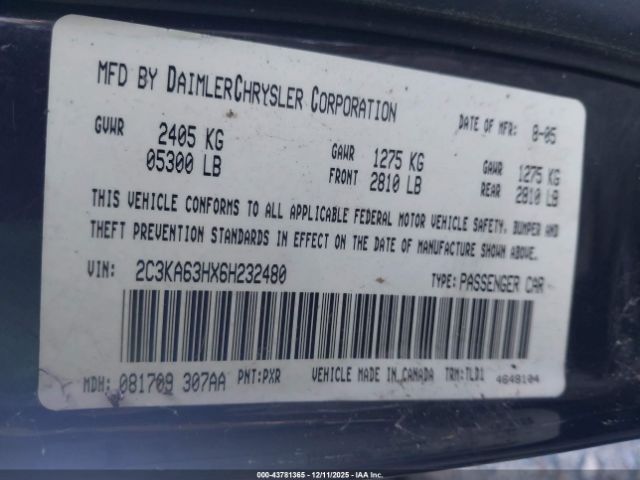 Chrysler 300c Image 8