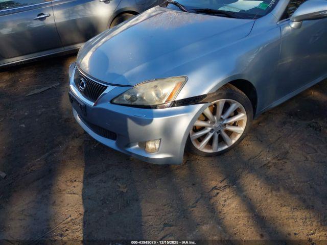 Lexus Is Image 8