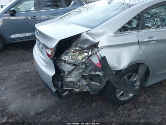 Hyundai SONATA Gls Image 7