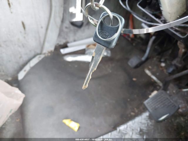 Ford F-59 Commercial Stripped Image 8