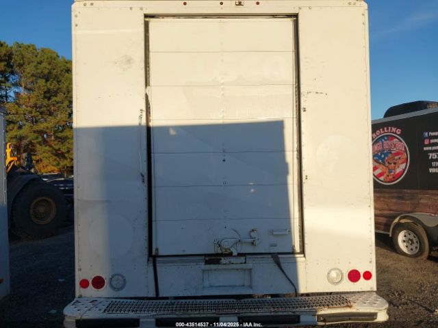 Ford F-59 Commercial Stripped Image 14