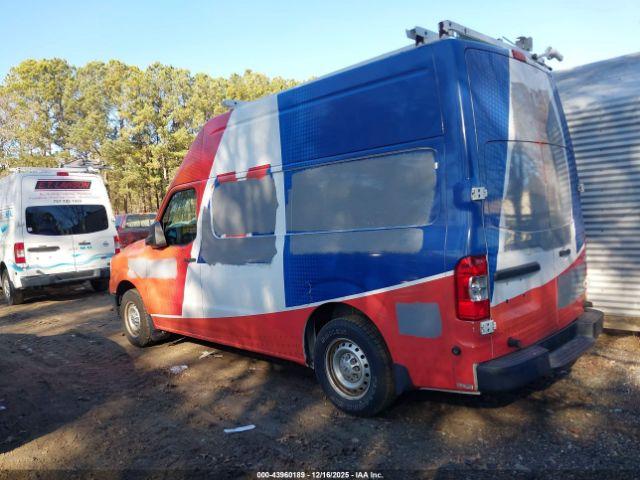 Nissan Nv S V6 Image 5