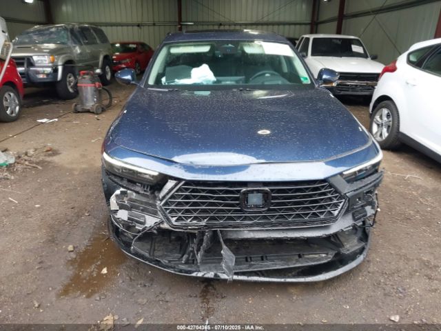 Honda Accord Hybrid Touring Image 5