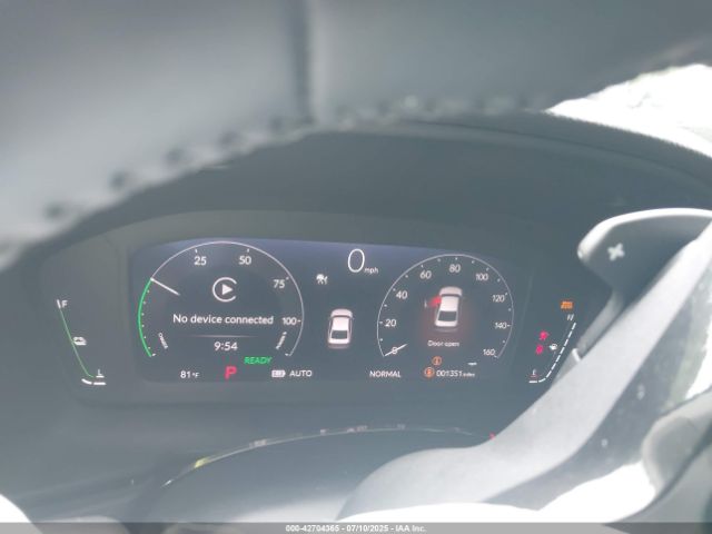 Honda Accord Hybrid Touring Image 13