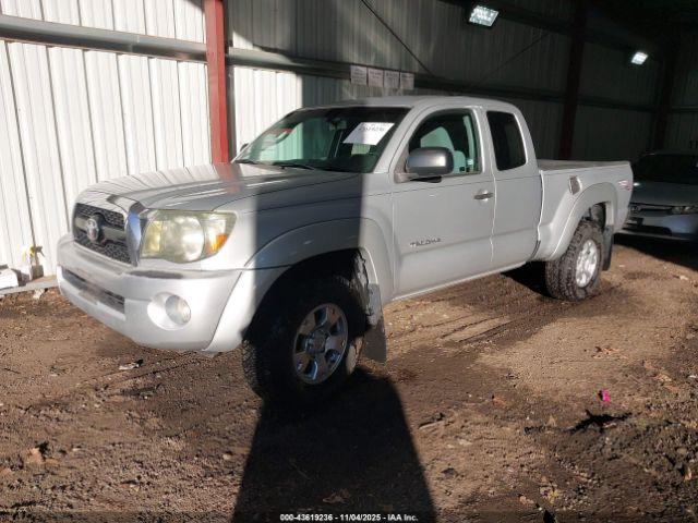 Toyota Tacoma Base V6 Image 7