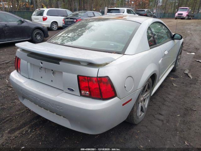 Ford Mustang Image 7