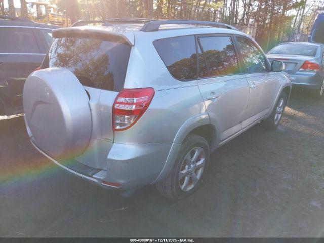 Toyota RAV4 Limited V6 Image 14