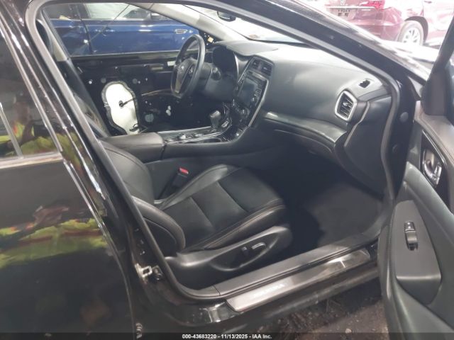 Nissan Maxima 3.5 Sv Image 9