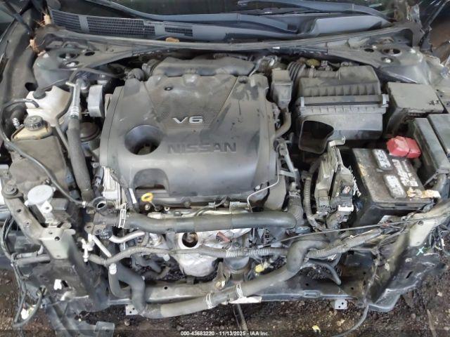 Nissan Maxima 3.5 Sv Image 19