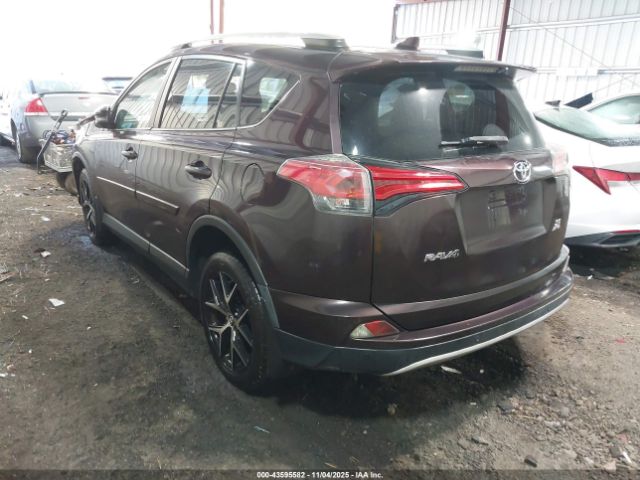 Toyota RAV4 Se Image 9