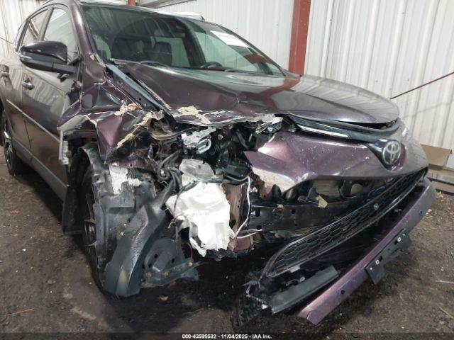 Toyota RAV4 Se Image 3