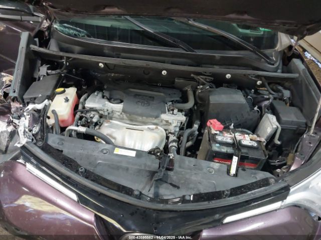 Toyota RAV4 Se Image 6