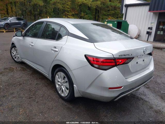 Nissan Sentra S Xtronic Cvt Image 4