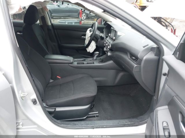 Nissan Sentra S Xtronic Cvt Image 16