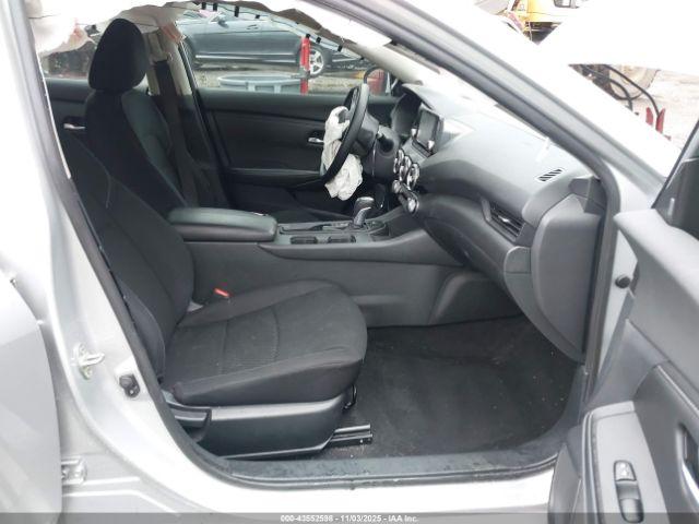 Nissan Sentra S Xtronic Cvt Image 16