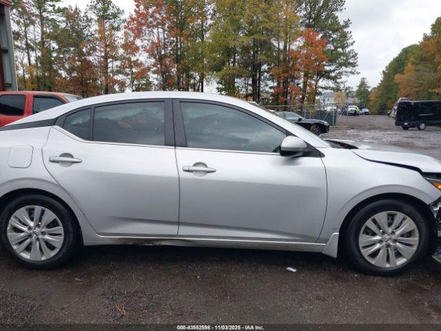 Nissan Sentra S Xtronic Cvt Image 7