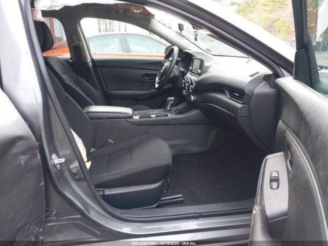 Nissan Sentra S Xtronic Cvt Image 9