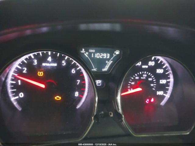 Nissan Versa Image 9