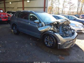  Salvage Volkswagen Tiguan
