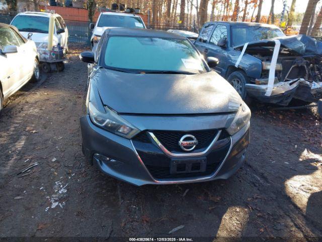 Nissan Maxima 3.5 Sv Image 11