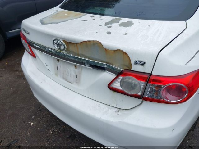 Toyota Corolla Le Image 10