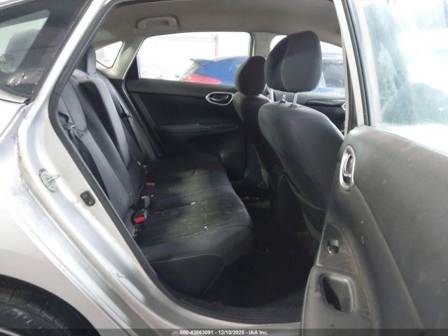 Nissan Sentra Sv Image 7