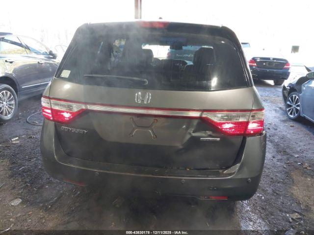 Honda Odyssey Image 2