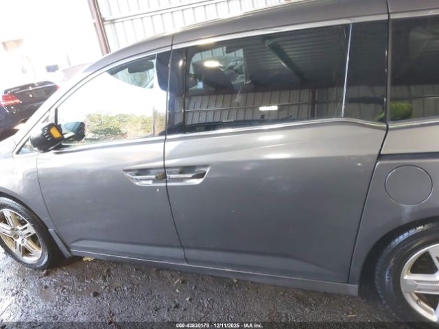 Honda Odyssey Image 6