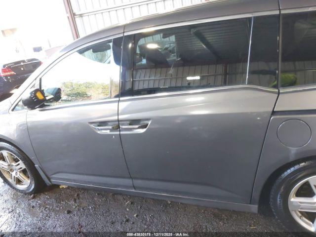 Honda Odyssey Image 6